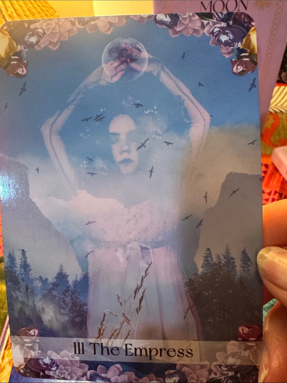 The Moon Dust Tarot by Florance Saul - Pink & Gold Deck - Picture 6 of 11